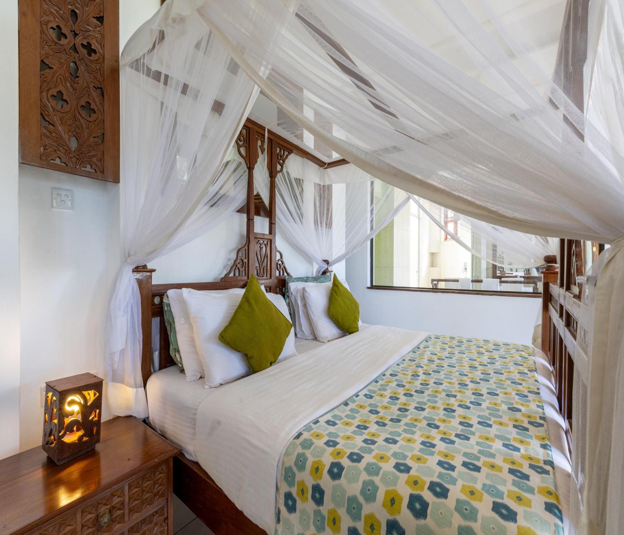 Hillpark Amare Resort Tiwi Extérieur photo